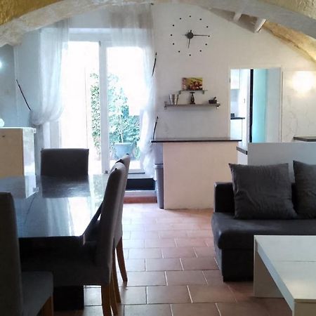Maison Troglodyte En Provence Fontvieille Extérieur photo